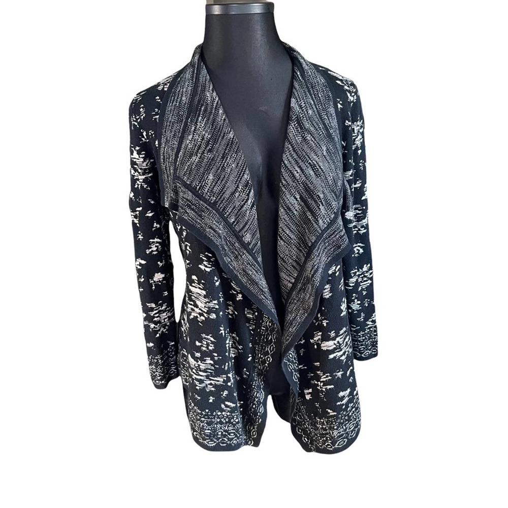 Cable and Gauge Black and white Cardigan